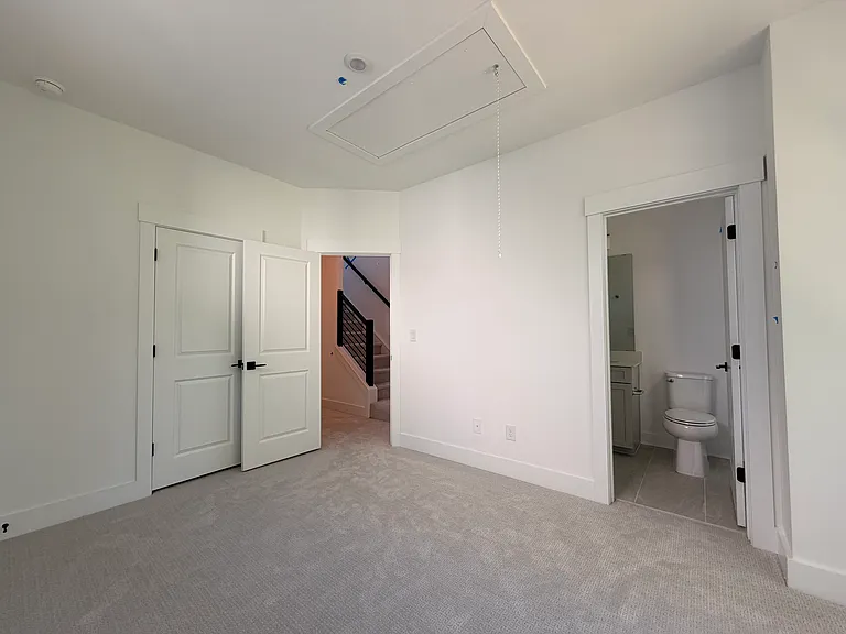 1344 Hamilton St — Photo 15