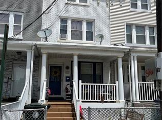 188 Lewis St, Perth Amboy, NJ 08861