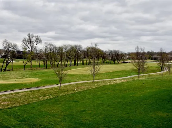 8218 NE 90th St, Kansas City, MO 64157