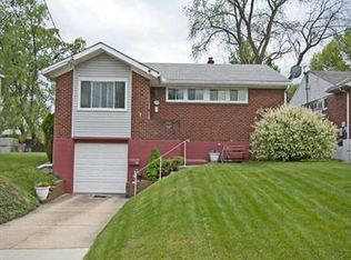 105 Windsor Dr, Pittsburgh, PA 15235