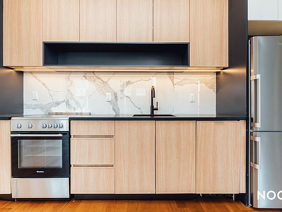 3rd image of 215 Green St #3I