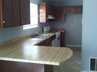 1611 Pecan Log Pl, Austell, GA 30168