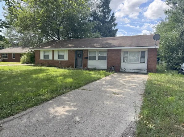 1115 Joanne Ln, Champaign, IL 61820