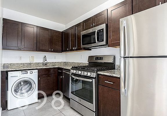 3rd image of 40-15 79th St #2A