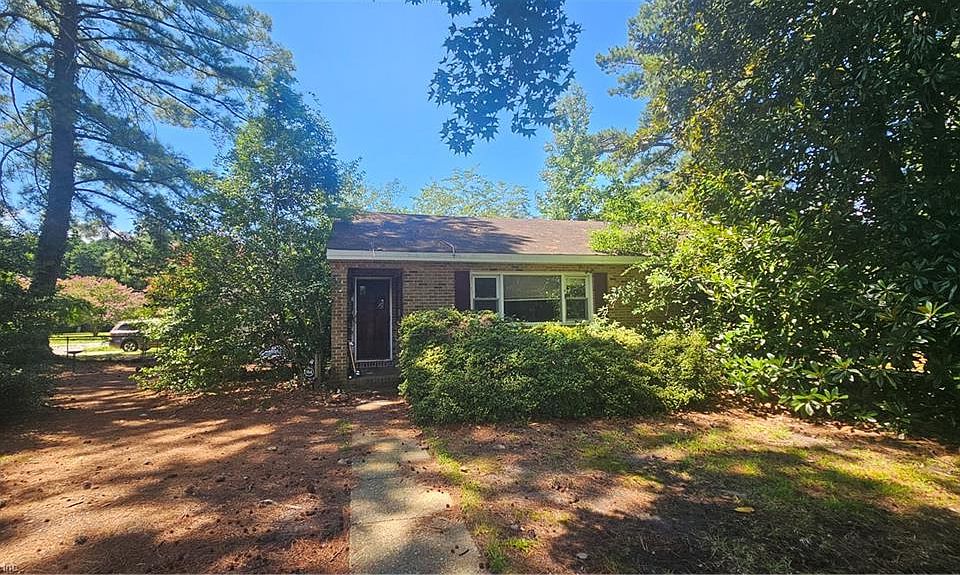 1st image of 864 E Sparrow Rd