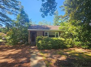864 E Sparrow Rd, Virginia Beach, VA 23464