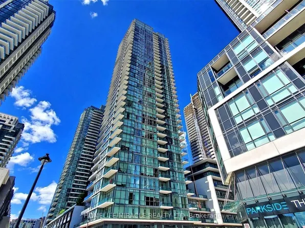 4065 Brickstone Mews #502, Mississauga, ON L5B 0G3