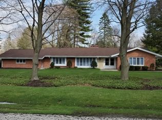 2204 Bittersweet Row, Rockford, IL 61108