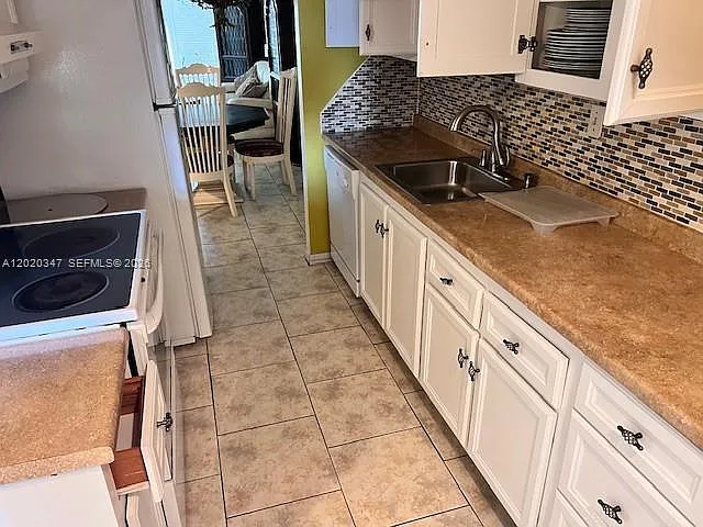 2998 NW 48th Ter #233 — Photo 4