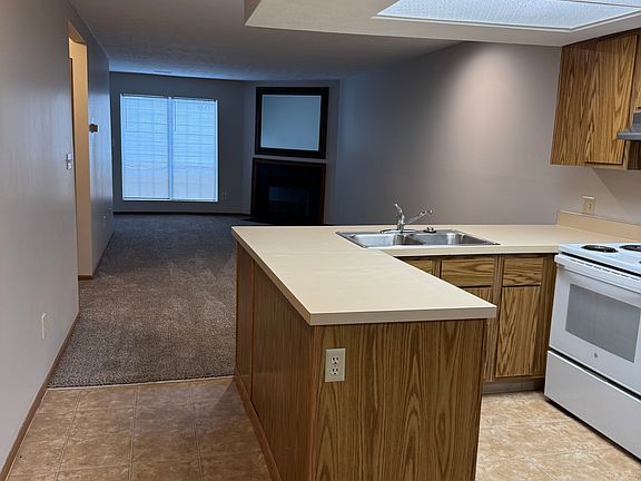 2nd image of 6436 Reflections Dr APT A