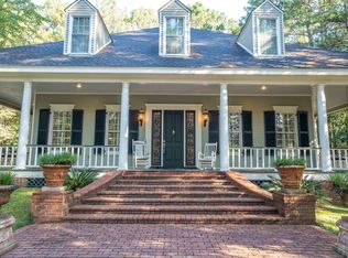 5 Winbourne Dr, Hattiesburg, MS 39402