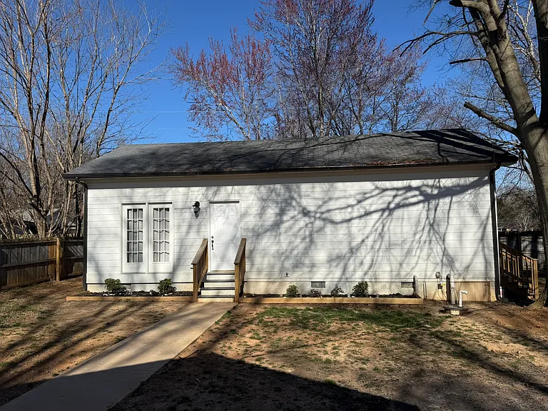 8006 Hemby Wood Dr — Photo 6