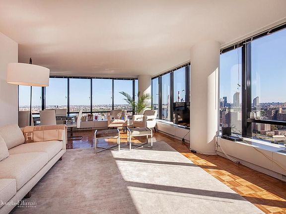 2nd image of 525 E 72nd St APT 26F
