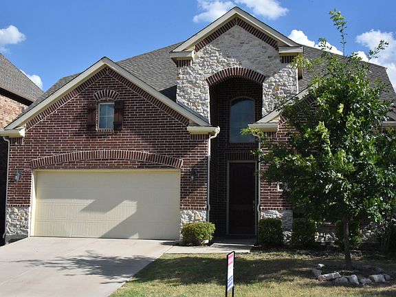 4th image of 1113 Horsetail Dr