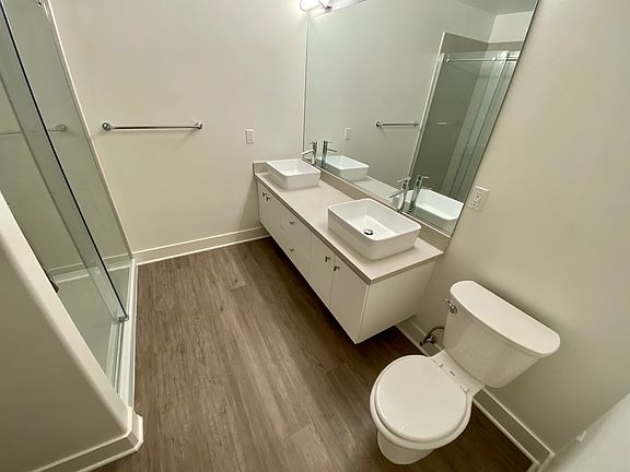 3rd image of 56 E Duarte Rd