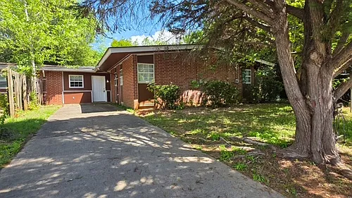 1967 S Riverview Cir Photo 1