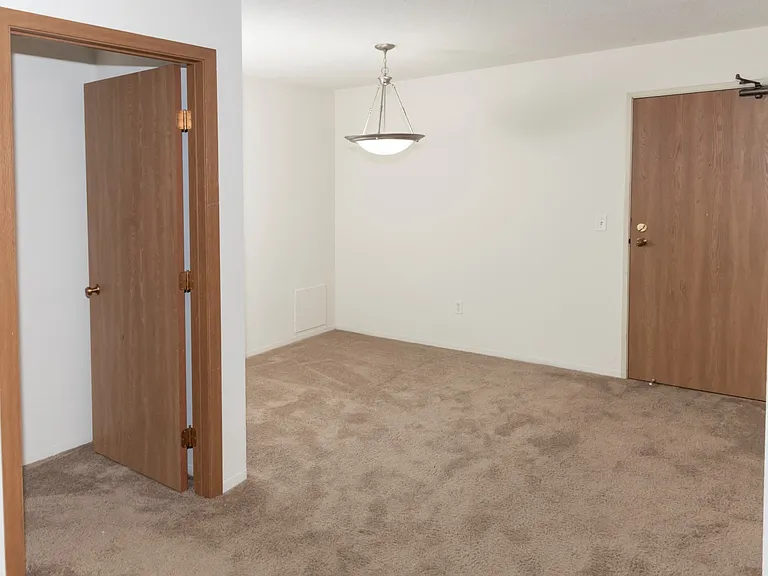 Audenn Apartments — Photo 42