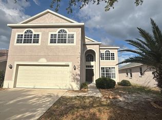 5108 Clover Mist Dr, Apollo Beach, FL 33572