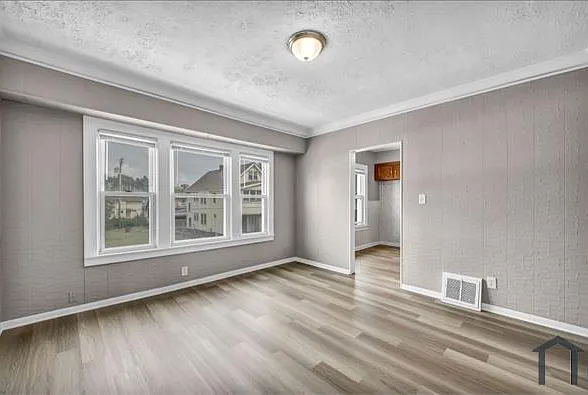 12730 Barrington Ave #UPPER — Photo 16