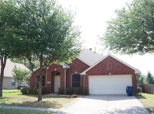 1504 Ash Ln, Corinth, TX 76210