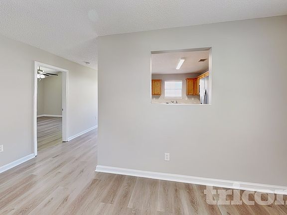 4th image of 4059 Angels Dr