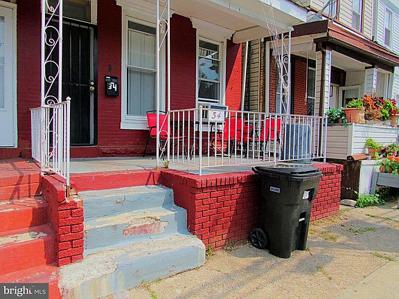 2nd image of 34 W End Ave