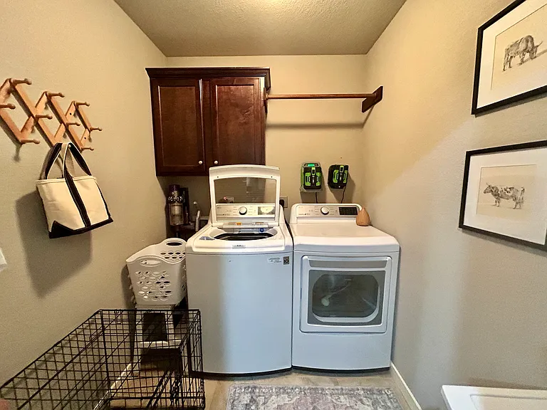 3876 Kirkbridge Pl — Photo 8
