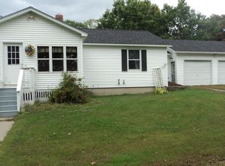 434 Main St, Corinth, ME 04427