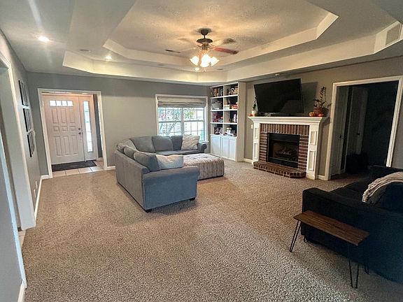 4th image of 1528 Brewster Ln