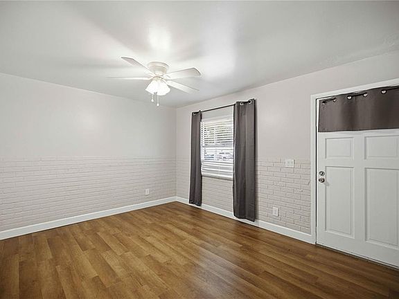 5th image of 5207 SE 107th Pl