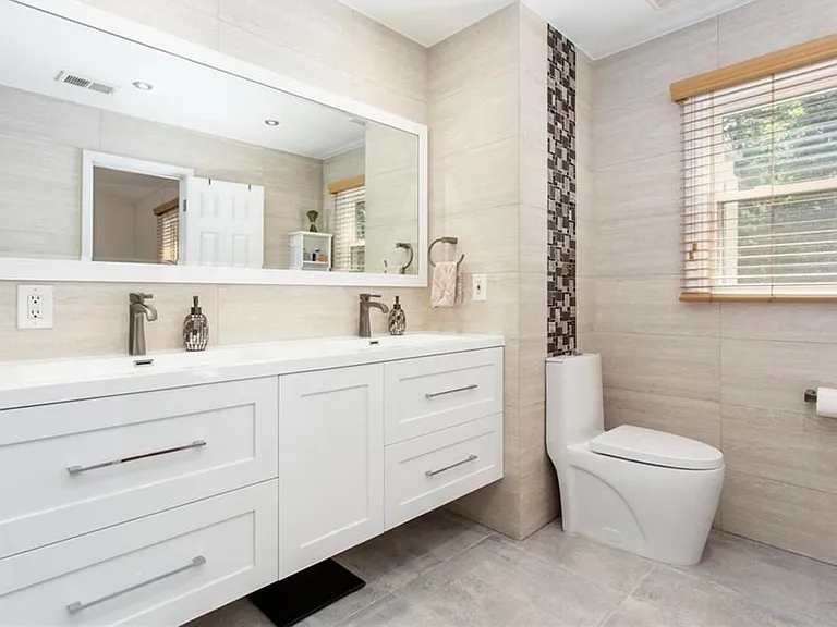 2315 Castle Royale Dr — Photo 11