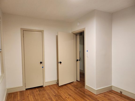 5th image of 902 S 8th St