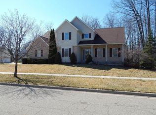 6725 English Oak Dr, East Lansing, MI