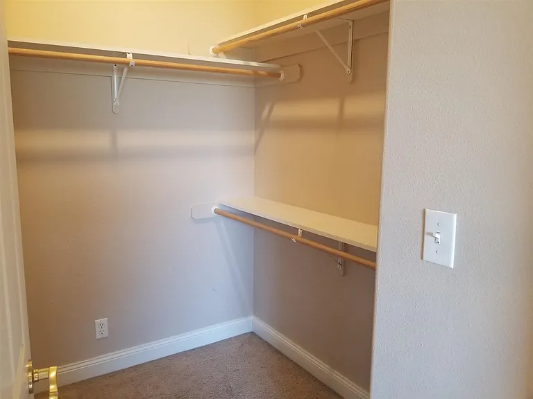 4001 W Philip Ave — Photo 31