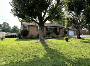 104 Willowbrook Dr, Kingston, TN 37763