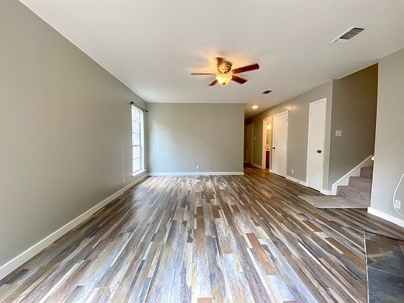 4th image of 2007 Kirksey Dr #B