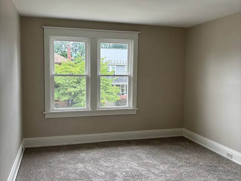 331 Eldred St #2 — Photo 13