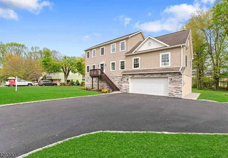 128 Big Piece Rd — Photo 2