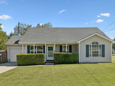 303 Holland Ridge Dr, La Vergne, TN, 37086