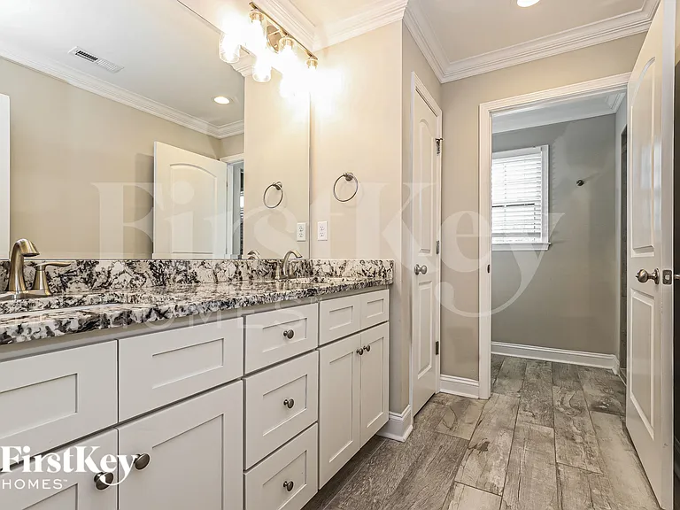 350 Prescott Dr — Photo 13