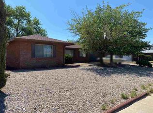 1212 Comanche Trl, Alamogordo, NM 88310