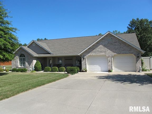 3rd image of 11210 Zachary Dr