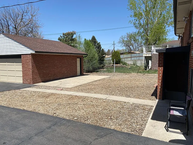 7821 N Raleigh St — Photo 11
