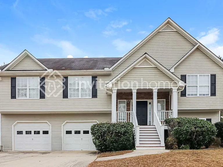 118 Williamsburg Dr — Photo 1
