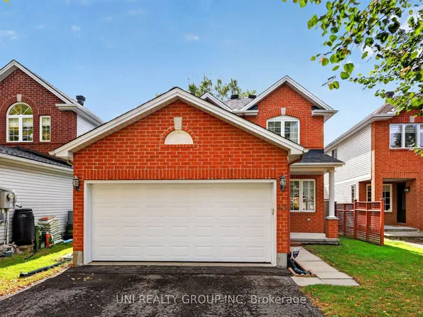 43 Crystal Park Cres, Ottawa, ON K2C 4A3