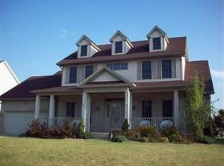 1277 Windward Ln, Kent, OH 44240