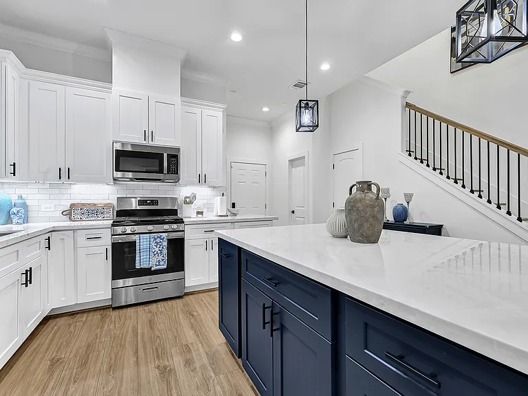 3511B Seabrook St — Photo 16