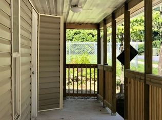 733 3rd Ave W, Hendersonville, NC 28739
