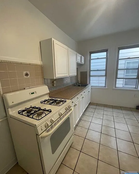 353-355 20th Ave #3