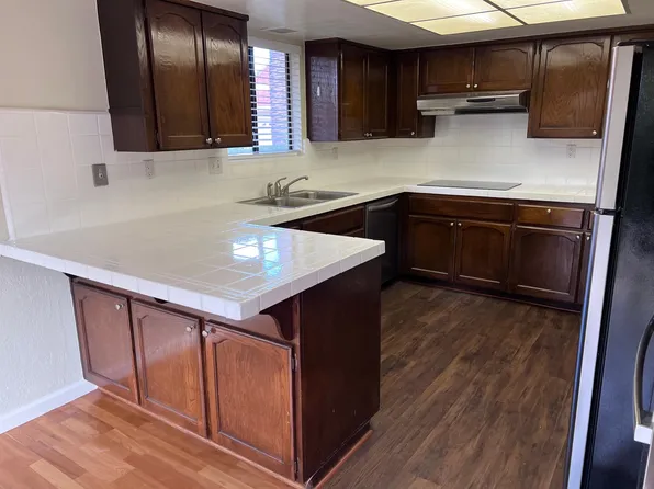 1354 Dale Ave, Mountain View, CA 94040
